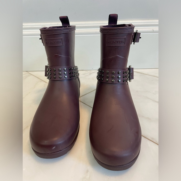 Hunter, 6, plum purple studded buckle moto waterproof midrise rain boots EUC - Picture 3 of 12